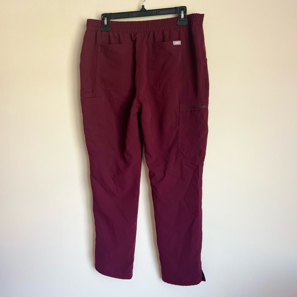 FIGS “Burgundy” Yola Skinny Scrub Pants Size Medium Petite - Picture 5 of 8